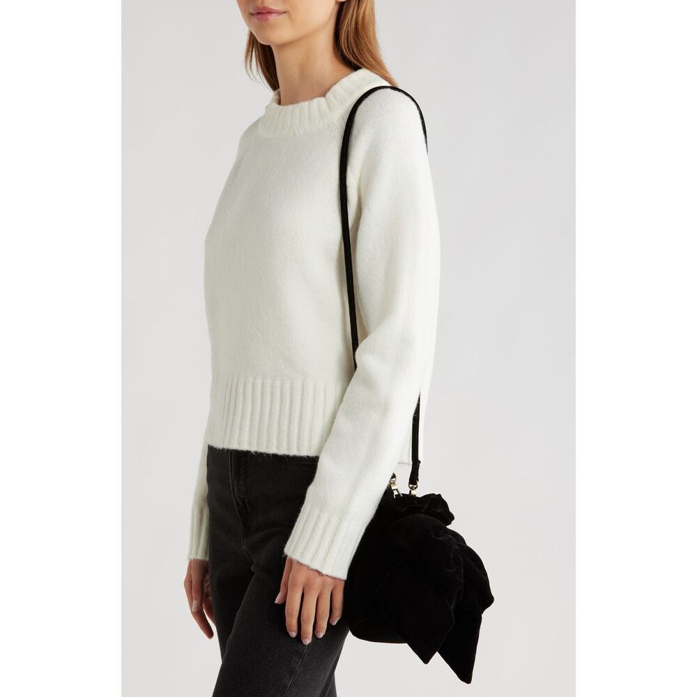 Free People Belle Velvet Bow Bag - Picture 2 of 11